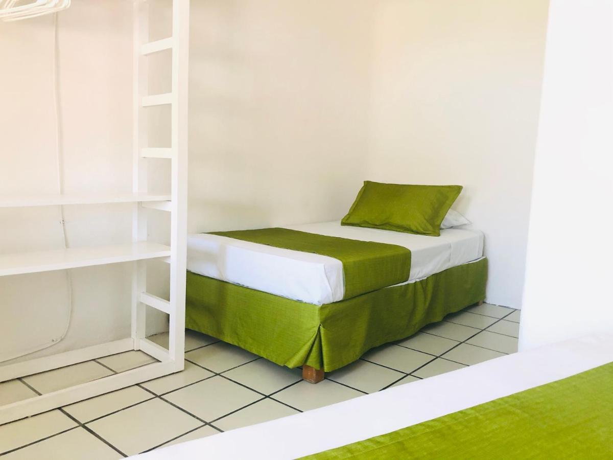 Casa Mexicana La Reyna Manzanillo Buitenkant foto