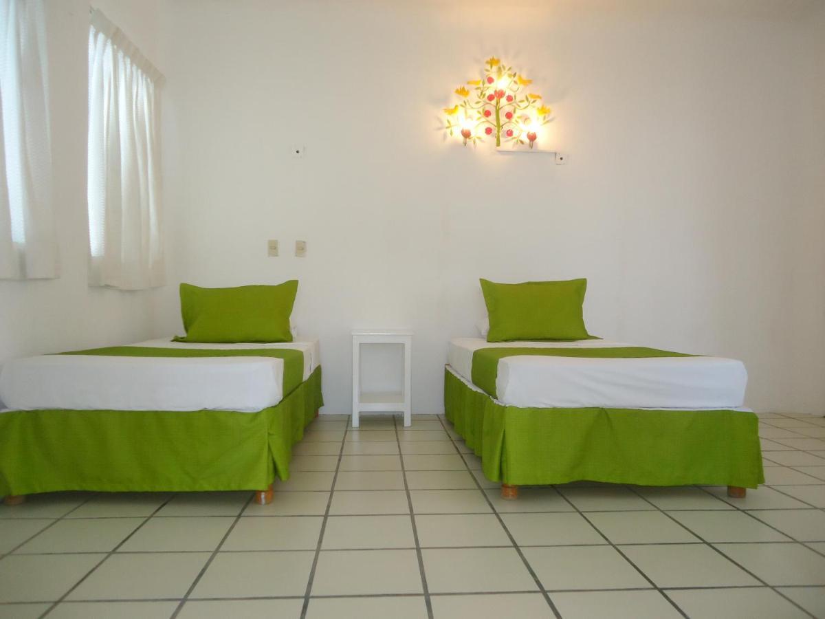 Casa Mexicana La Reyna Manzanillo Buitenkant foto